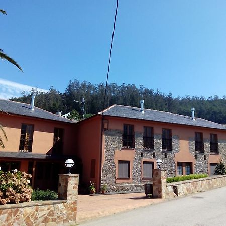 Hostal La Searila Seares Exterior foto